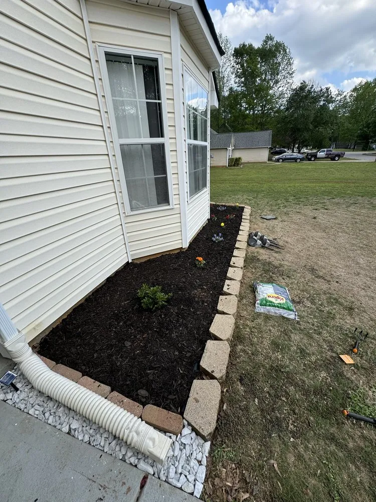 Trusted garden landscaping in Jefferson, GA by PrimeTrimScapes Landscaping