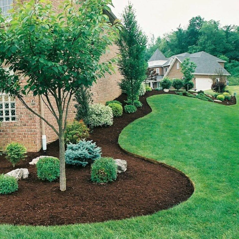 Expert lawn mowing service for year-round maintenance in Murfreesboro, TN by Primm's Landscaping