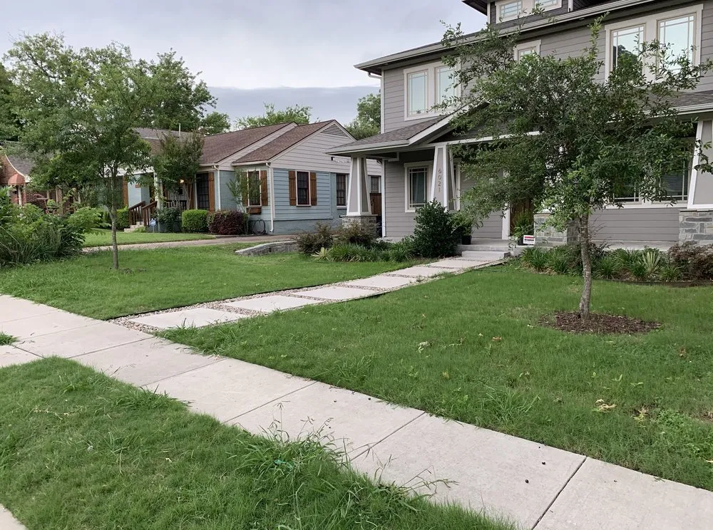 Expert yard maintenance with custom design across Allen, TX - Primo Lawn Care