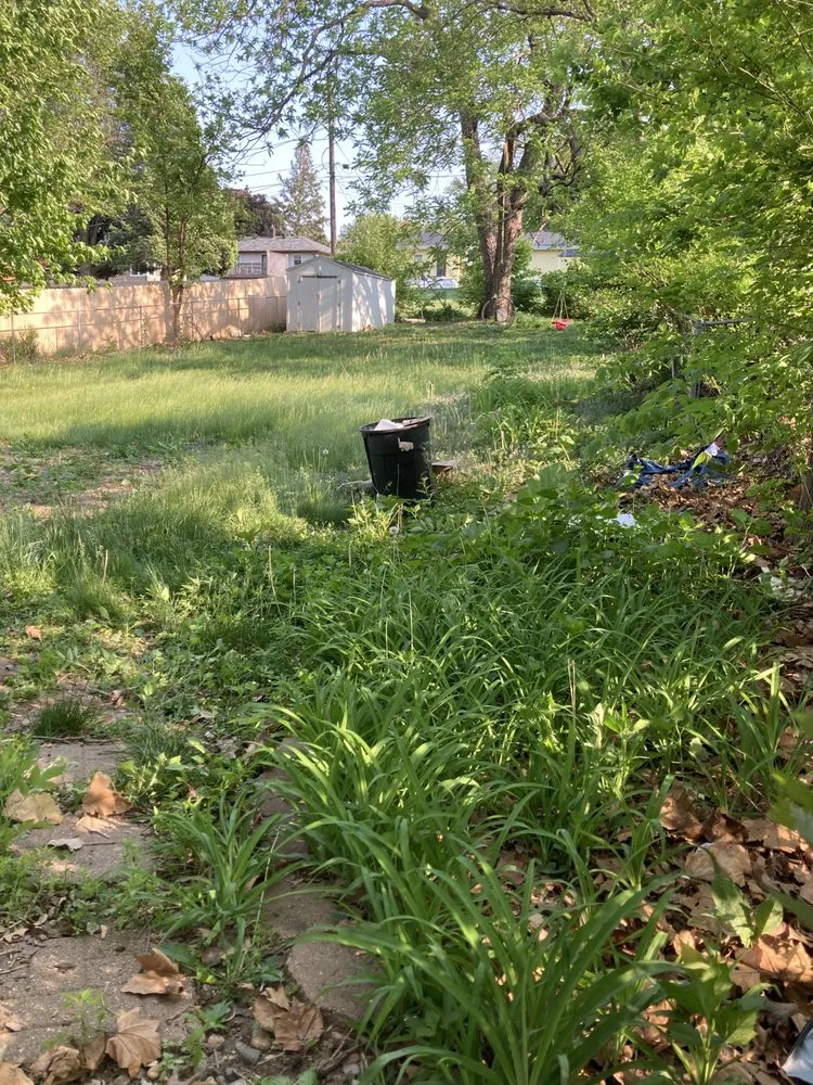 Affordable garden landscaping in Omaha, NE by Primo Lawns