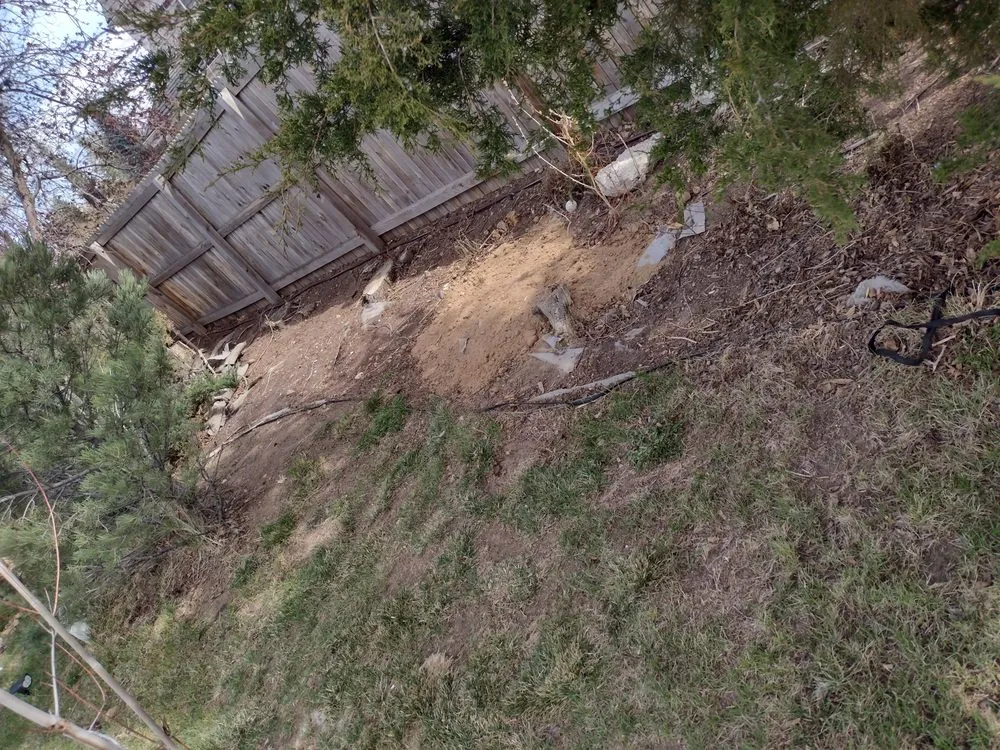 Local lawn mowing service experts serving Denver, CO - Primos Landscaping