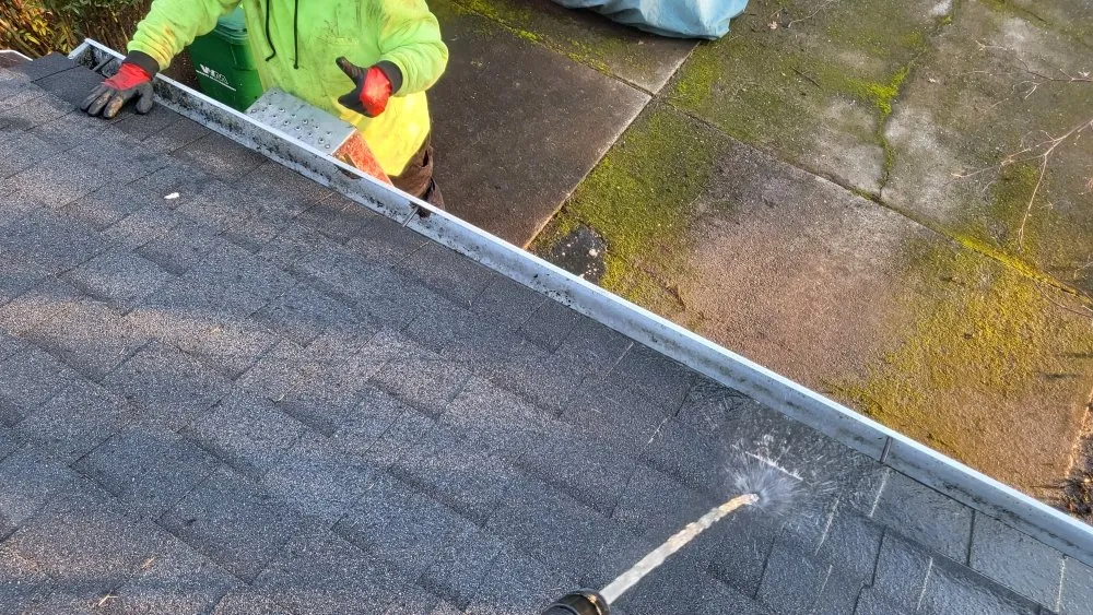 Top-rated yard cleanup service for beautiful yards across Portland, OR - Primos Landscaping