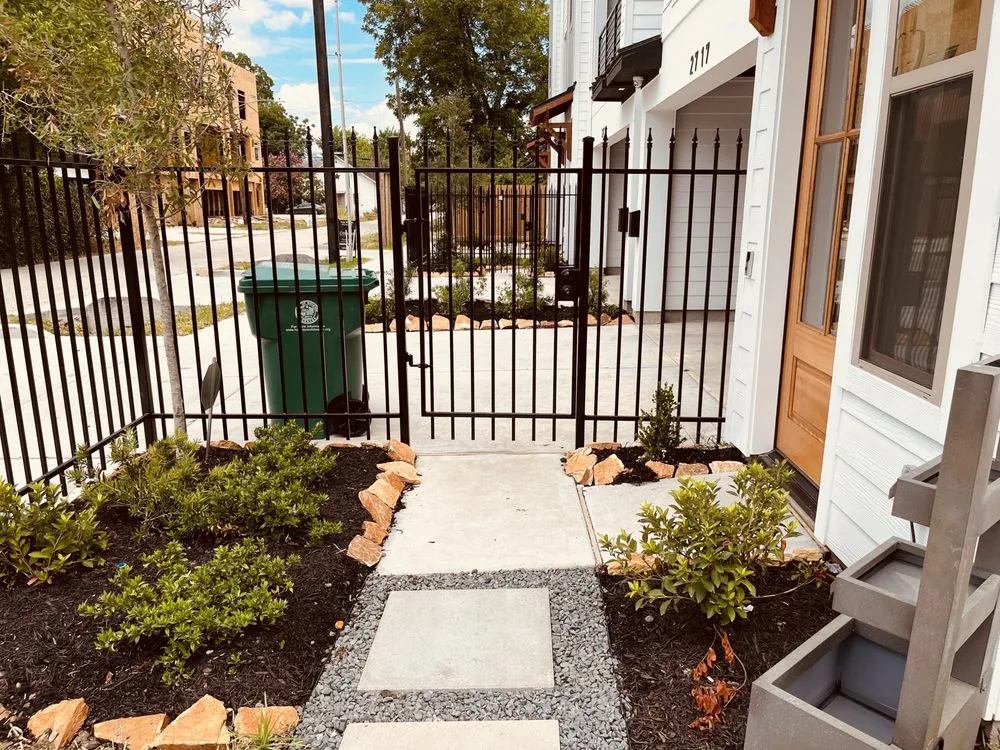 Custom lawn care service in Pearland, TX by Primrose Landscape and Irrigation