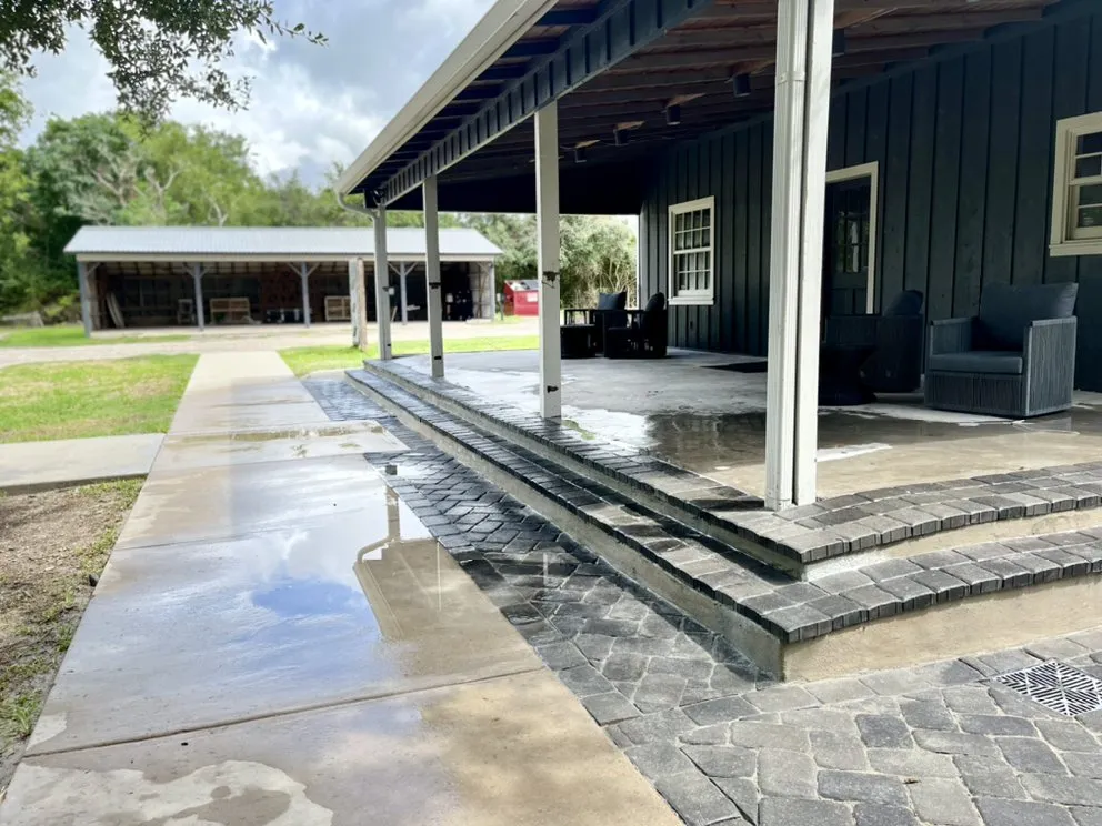 Top-rated garden landscaping in Pearland, TX by Primrose Landscape and Irrigation