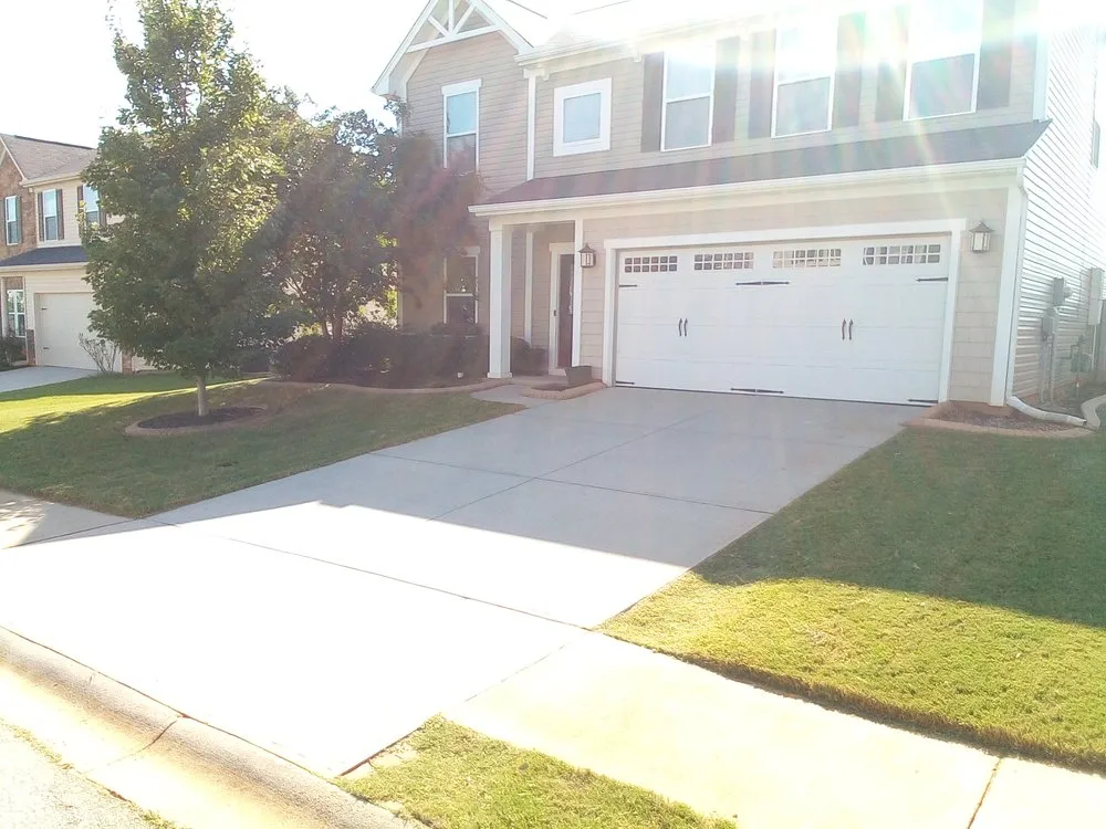 Professional lawn care service in Enoree, SC by Prince Lawncare