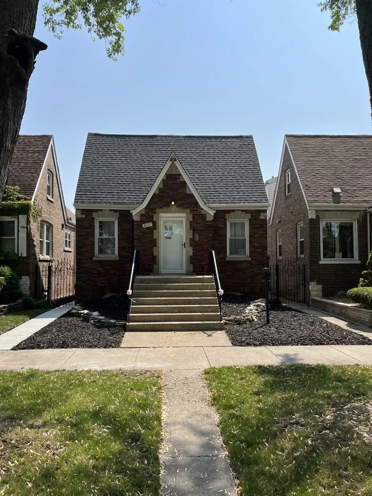 Custom landscaping services experts serving Chicago, IL - Prince Plow Snow