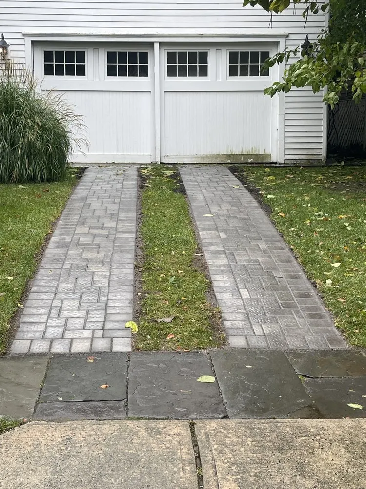 Professional lawn care service experts serving Neptune City, NJ - Princes Pavers
