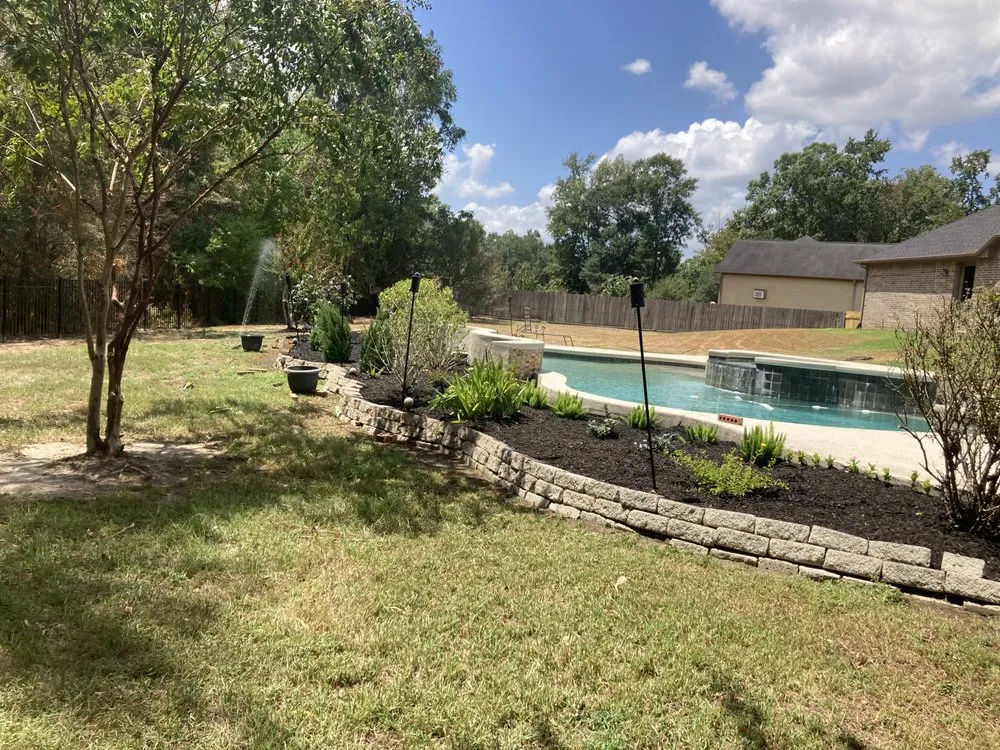 Trusted yard maintenance for beautiful yards across Grangerland, TX - Priority Home And Commercial