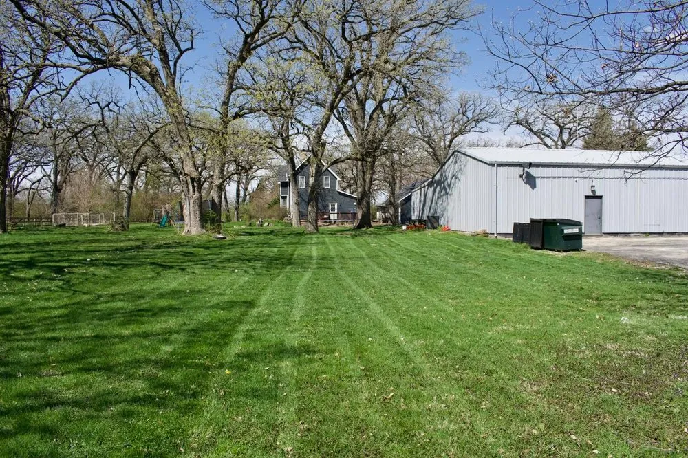 Reliable landscaping services in Sandwich, IL - Prismatic Site Management