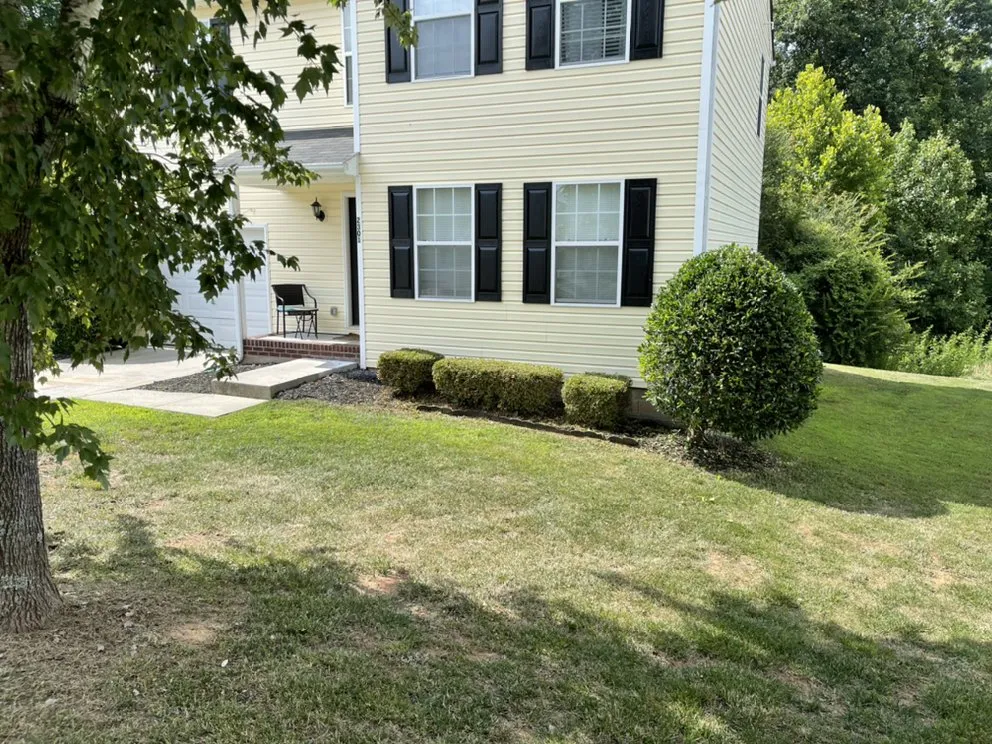 Trusted garden landscaping experts serving Gastonia, NC - Pristine A1 Lawncare