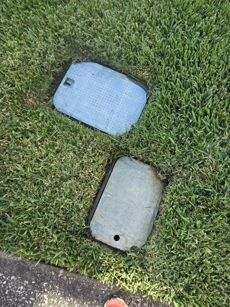 Professional outdoor landscaping experts serving Winter Springs, FL - Pristine Cuts & Care