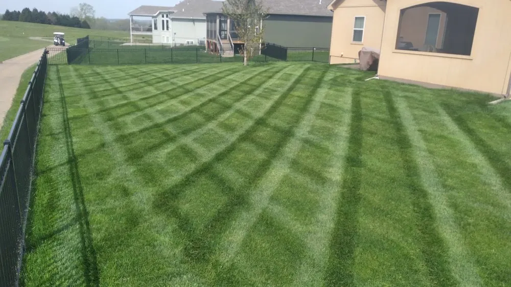 Expert garden landscaping in Blue Springs, MO - Pristine Cuts Mowing