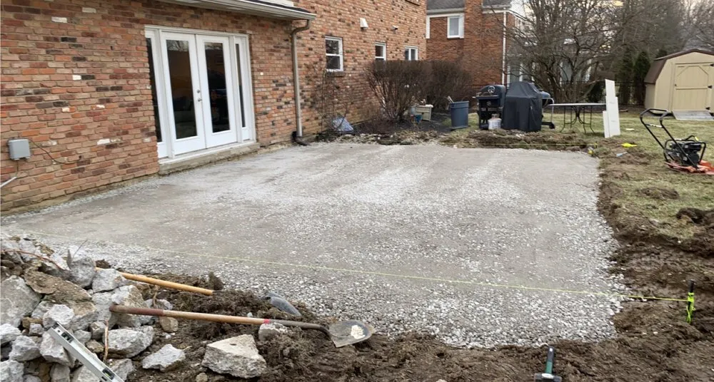 Top-rated yard maintenance in Cincinnati, OH - Pristine Green Complete