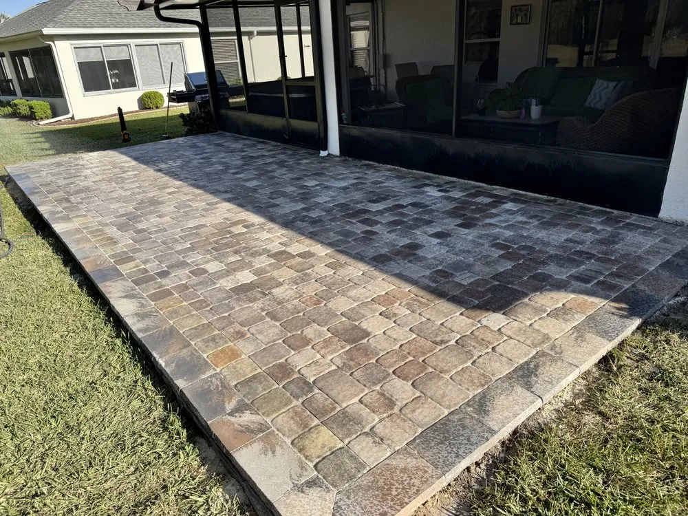 Affordable residential landscaping for beautiful yards in Summerfield, FL by Pristine Hardscape & Landscaping