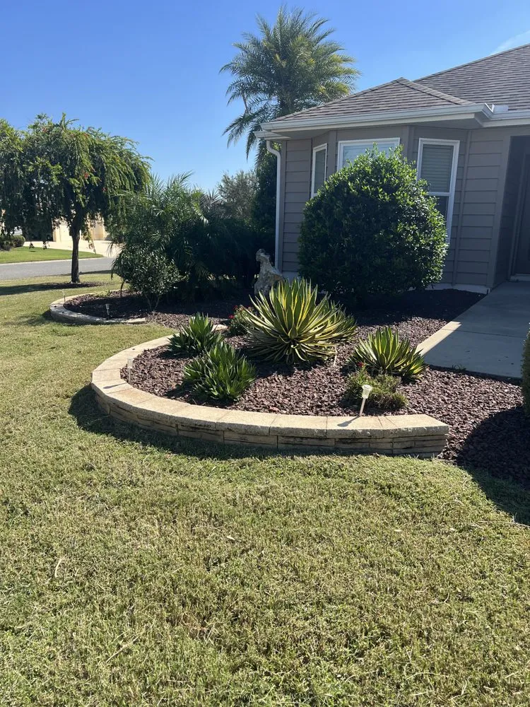 Affordable residential landscaping experts serving Summerfield, FL - Pristine Hardscape & Landscaping