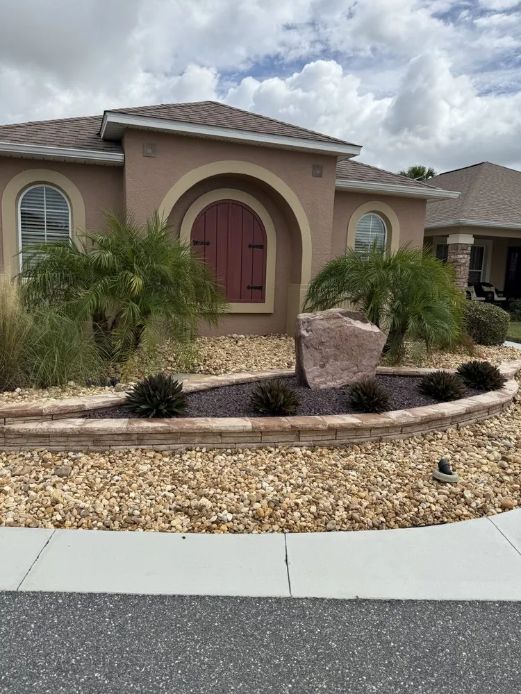 Professional yard maintenance experts serving Summerfield, FL - Pristine Hardscape & Landscaping