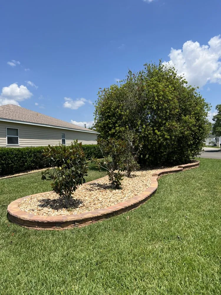 Professional landscaping services in Summerfield, FL by Pristine Hardscape & Landscaping