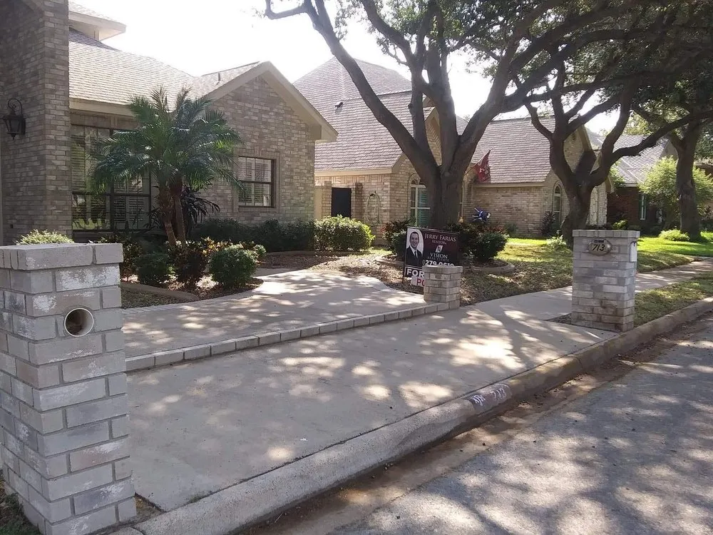 Custom outdoor landscaping in Mission, TX - Pristine Landscape