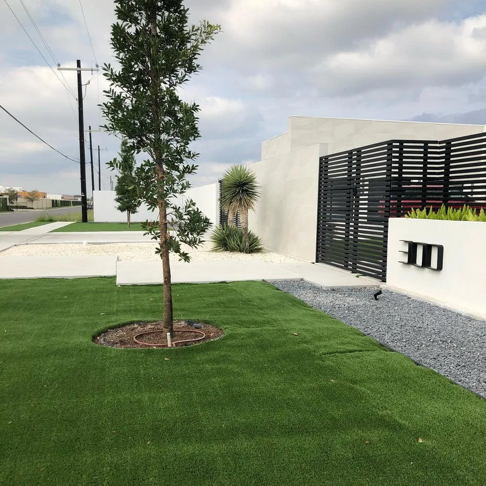 Expert lawn mowing service experts serving Mission, TX - Pristine Landscape