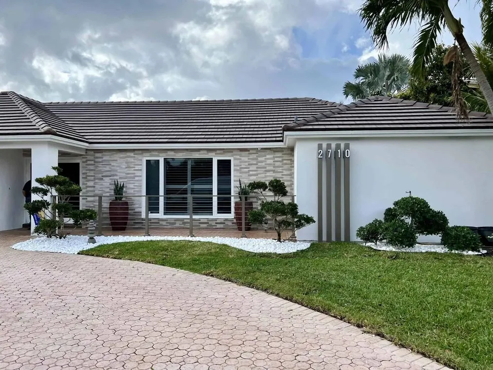 Trusted lawn care service in Parkland, FL by Pristine Landscapes