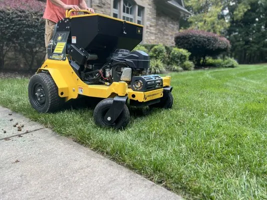 Pristine Landscaping Logo