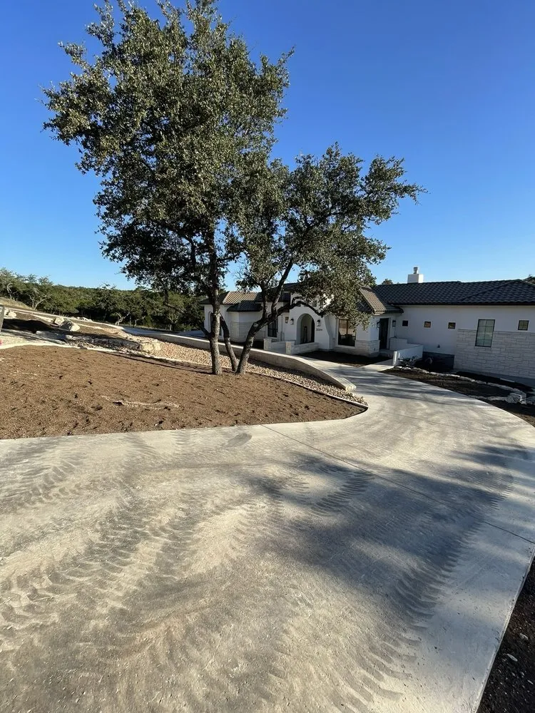 Local lawn care service experts serving San Antonio, TX - Pristine Landscaping