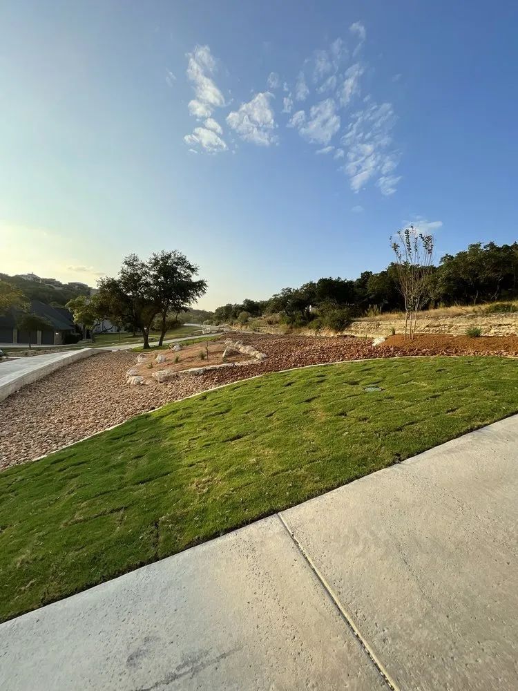 Trusted garden landscaping for beautiful yards in San Antonio, TX by Pristine Landscaping