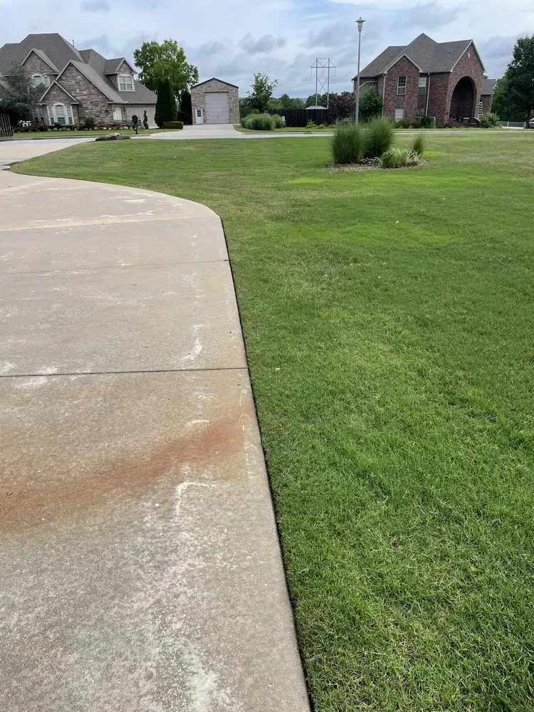 Top-rated landscape design experts serving Springdale, AR - Pristine Landscaping