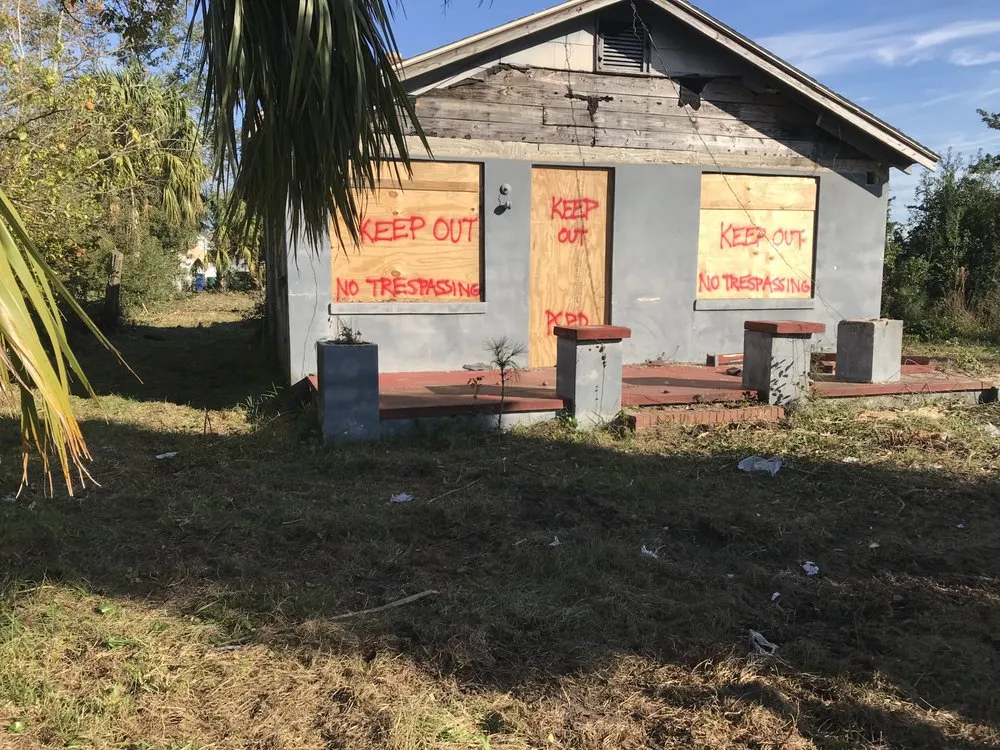 Reliable yard maintenance near you across Panama City Beach, FL - Pristine Lawn Care & Creations