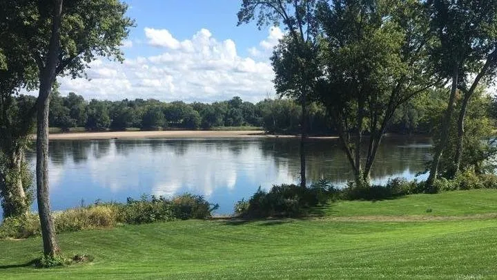 Expert lawn care service in Tolland, CT by Pristine Lawn Care