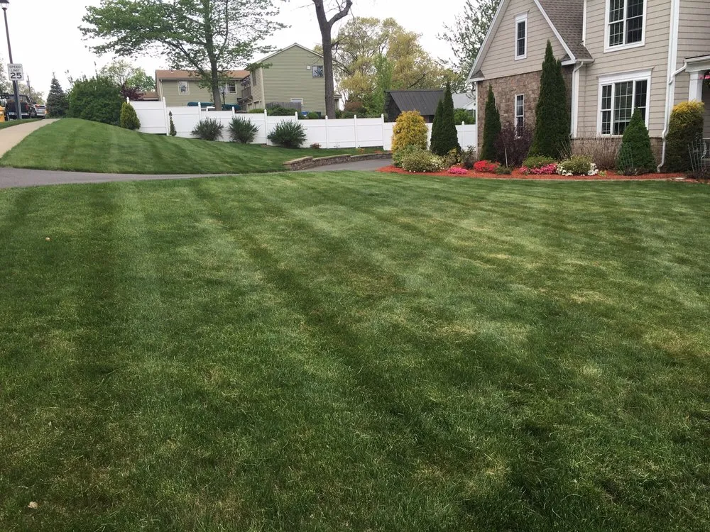 Local yard maintenance in Tolland, CT - Pristine Lawn Care