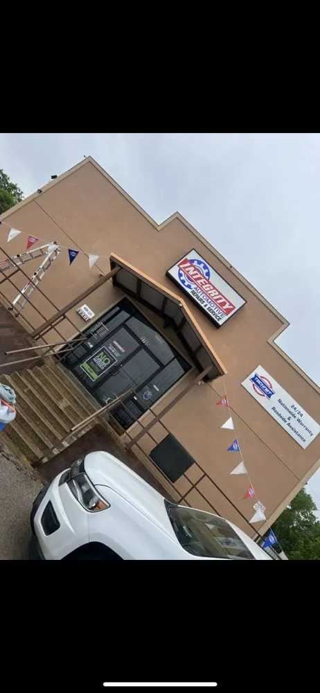 Affordable lawn care service with custom design in Killeen, TX by Pristine Pressure Washing