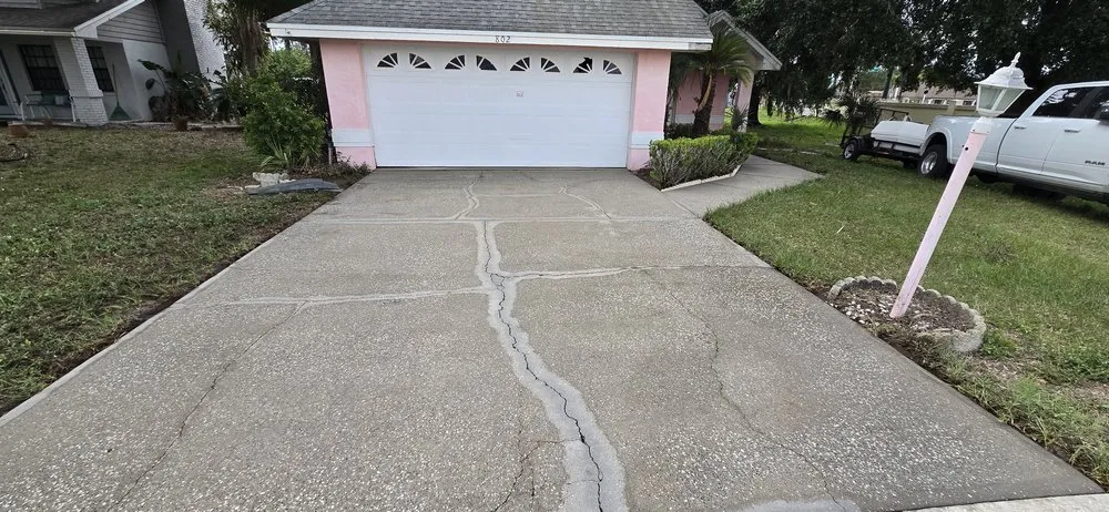 Affordable lawn care service in Lakeland, FL - Pristine Property Care