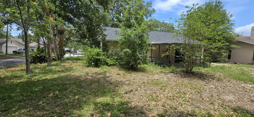 Local yard cleanup service with custom design across Lakeland, FL - Pristine Property Care