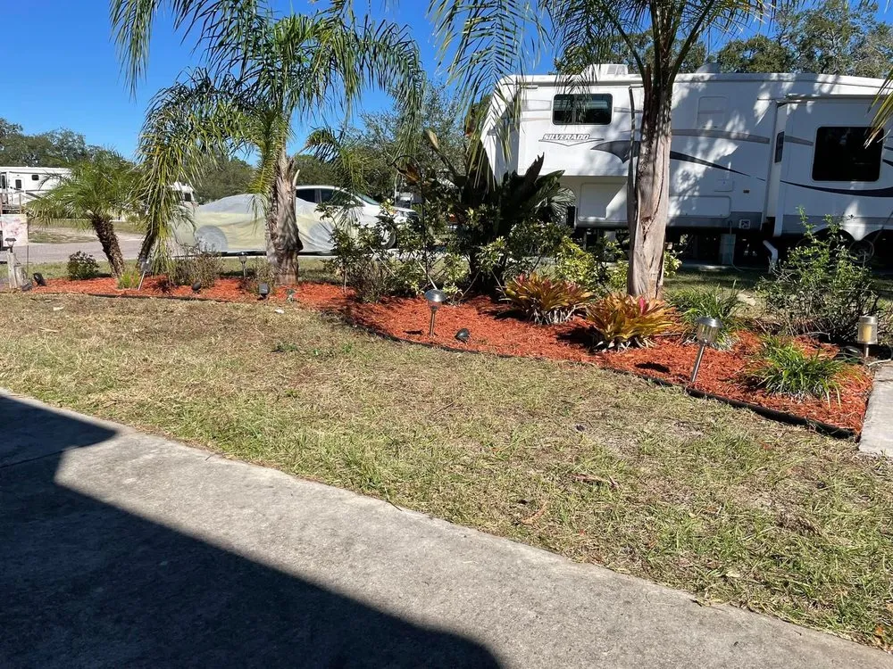 Local yard maintenance experts serving Hudson, FL - Pristine Property Maintenance