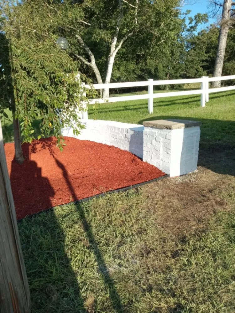 Top-rated lawn care service with custom design in Albany, NY by Private And Professional Lawn Care Service