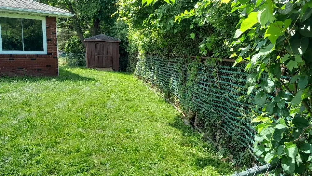 Custom lawn care service experts serving Albany, NY - Private And Professional Lawn Care Service