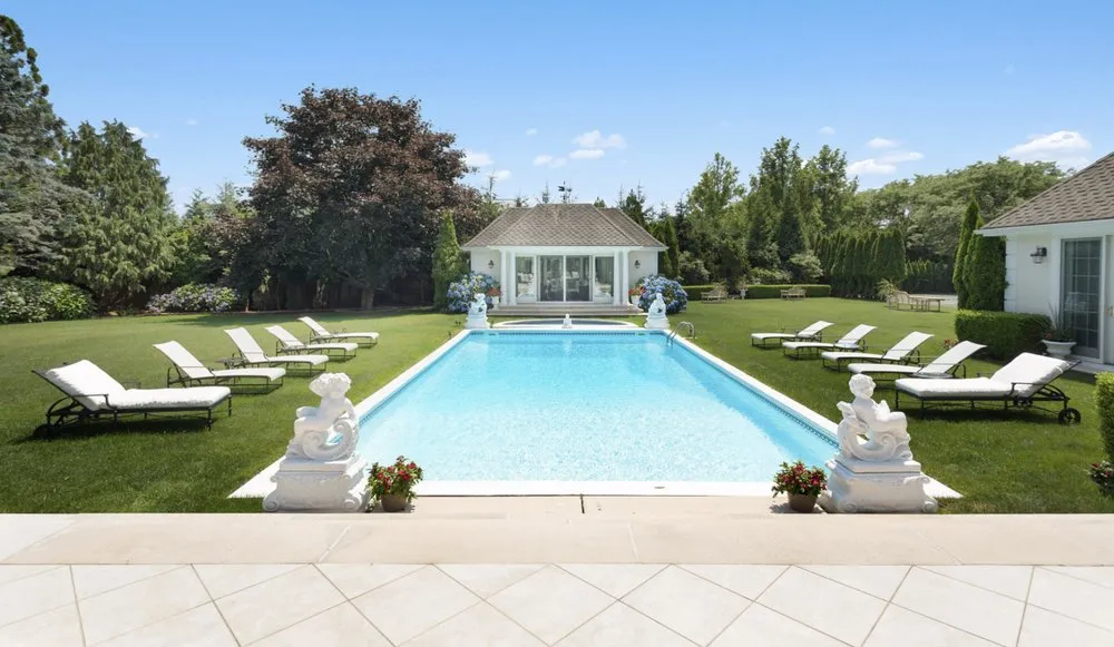 Custom yard maintenance in Westhampton Beach, NY - Privet Landscaping