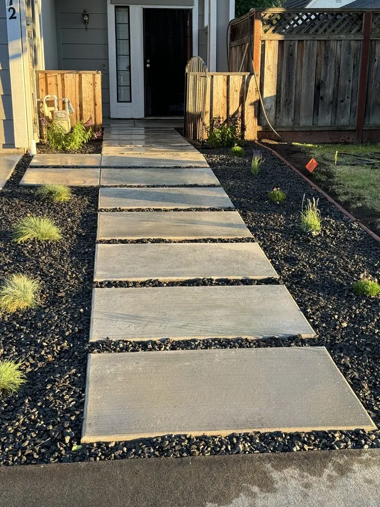 Affordable yard maintenance for year-round maintenance across West Sacramento, CA - Pro Alta Quality Landscape