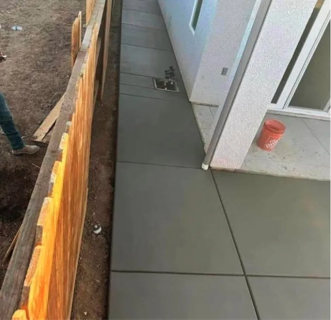 Top-rated lawn mowing service in Santa Fe, NM - Pro Build