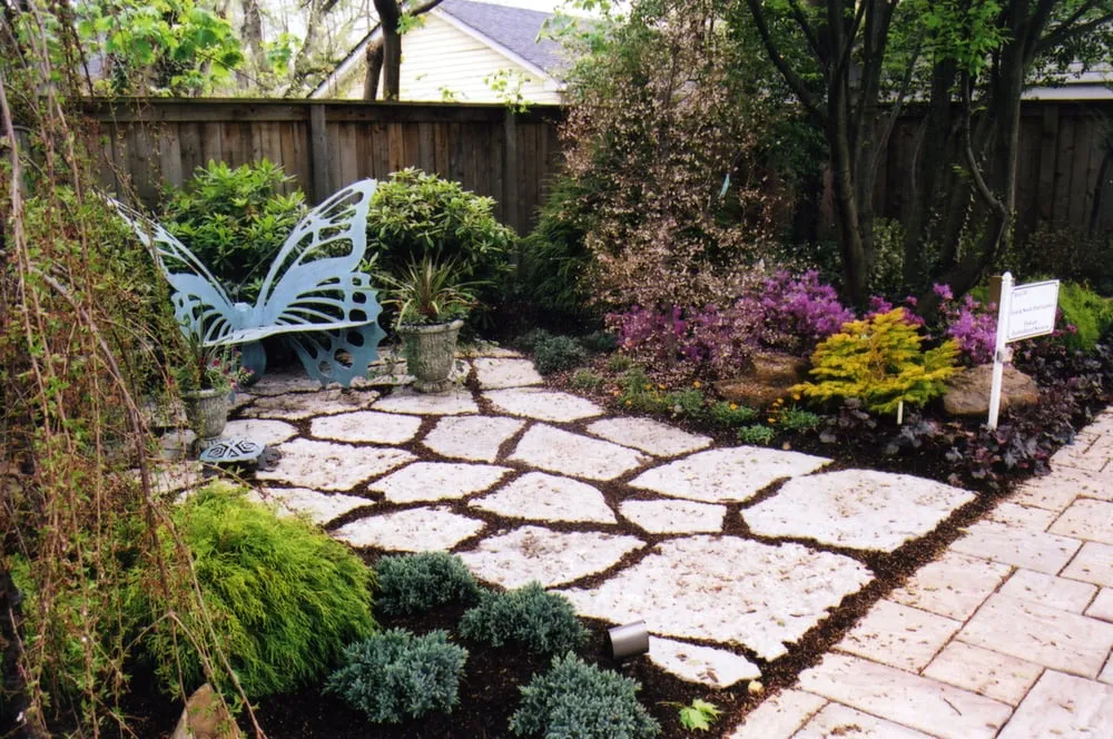 Top-rated lawn mowing service in Carmel, IN - Pro Care Horticultural Services