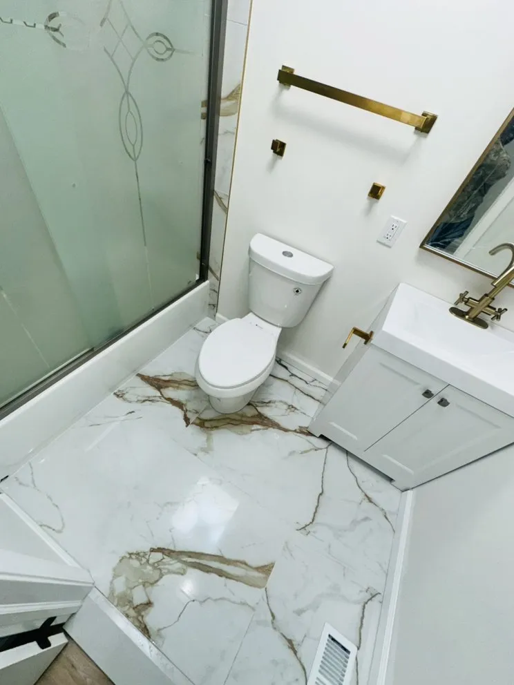 Top-rated lawn mowing service experts serving Hyattsville, MD - Pro Clean