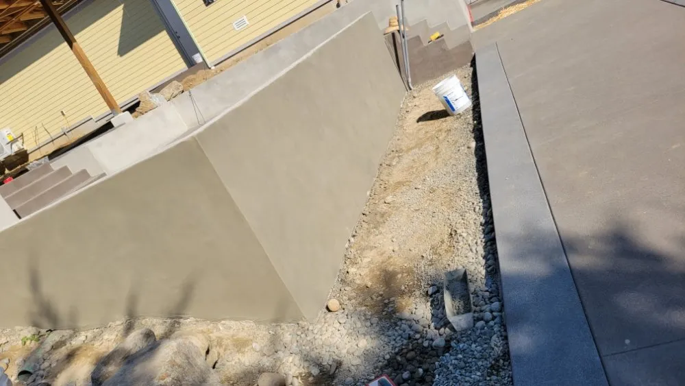 Trusted lawn care service in Everett, WA - Pro Concrete & Landscaping