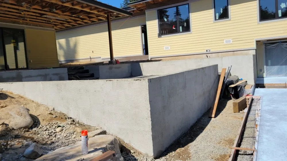 Top-rated landscaping services in Everett, WA by Pro Concrete & Landscaping