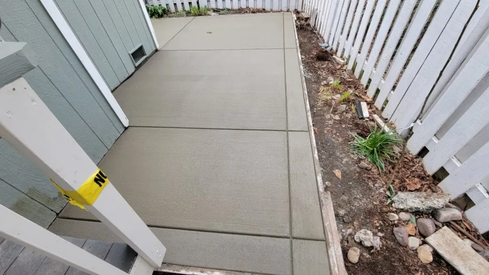 Trusted landscaping services in Everett, WA by Pro Concrete & Landscaping
