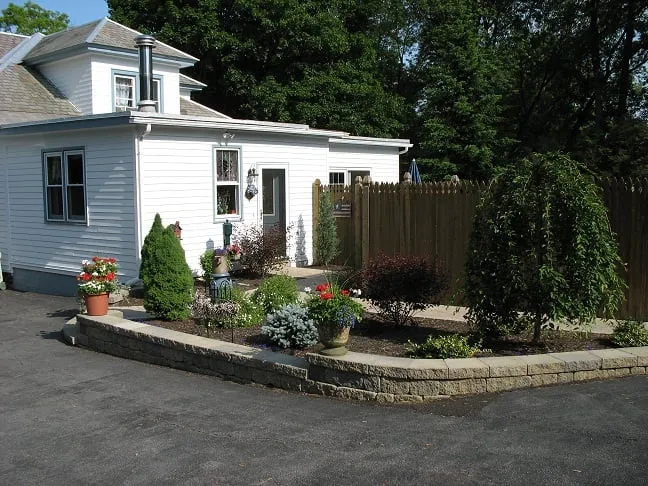 Custom residential landscaping experts serving Charlton, NY - Pro-Cut Landscape Services
