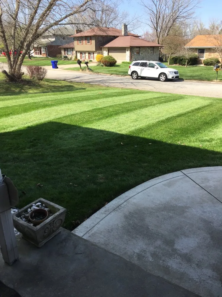 Custom outdoor landscaping experts serving Kokomo, IN - Pro-Cut Lawn Care and Fertilization