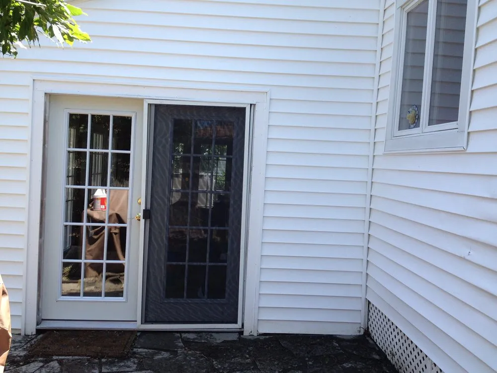 Reliable yard maintenance for beautiful yards in Branford, CT by PRO-CUT Lawn Service