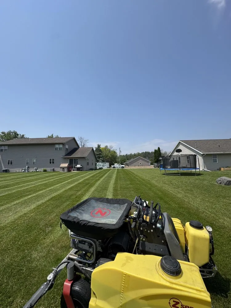 Reliable lawn mowing service for residential properties across Green Bay, WI - Pro Cut Lawn Services