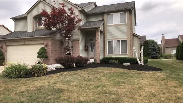 Trusted yard cleanup service in Dearborn, MI by Pro cuts landscape